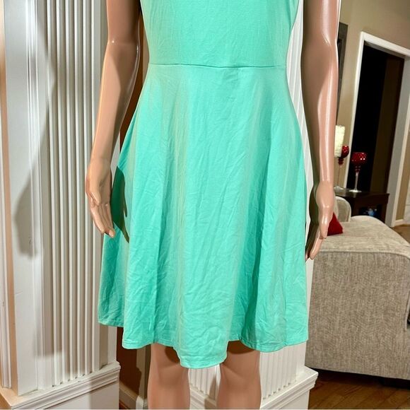 Super soft mint open ladder back dress - Picture 4 of 9